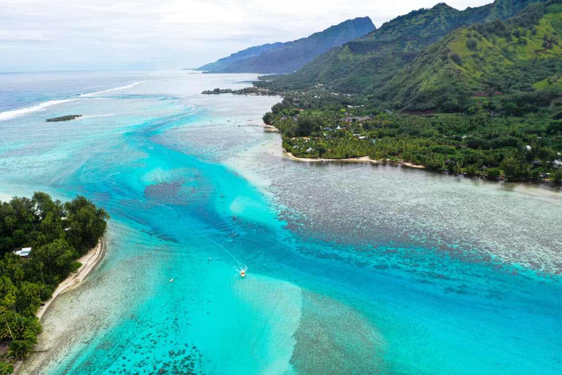 DJI Moorea von oben, Französisch Polynesien