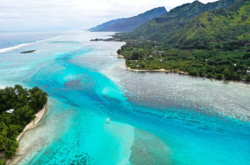 DJI Moorea von oben, Französisch Polynesien