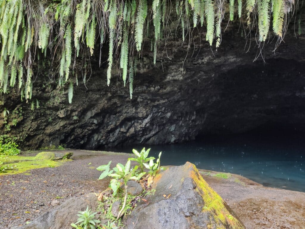 Grotte, Tahiti
