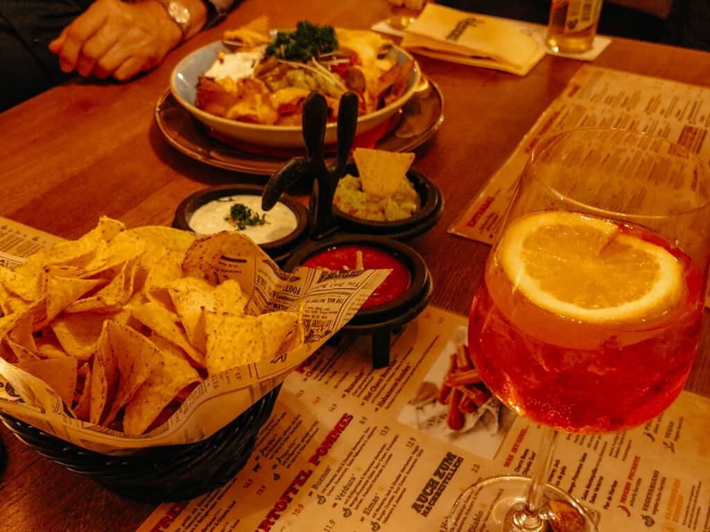 Hausgemachte Tortillachips im Habaneros Würzburg