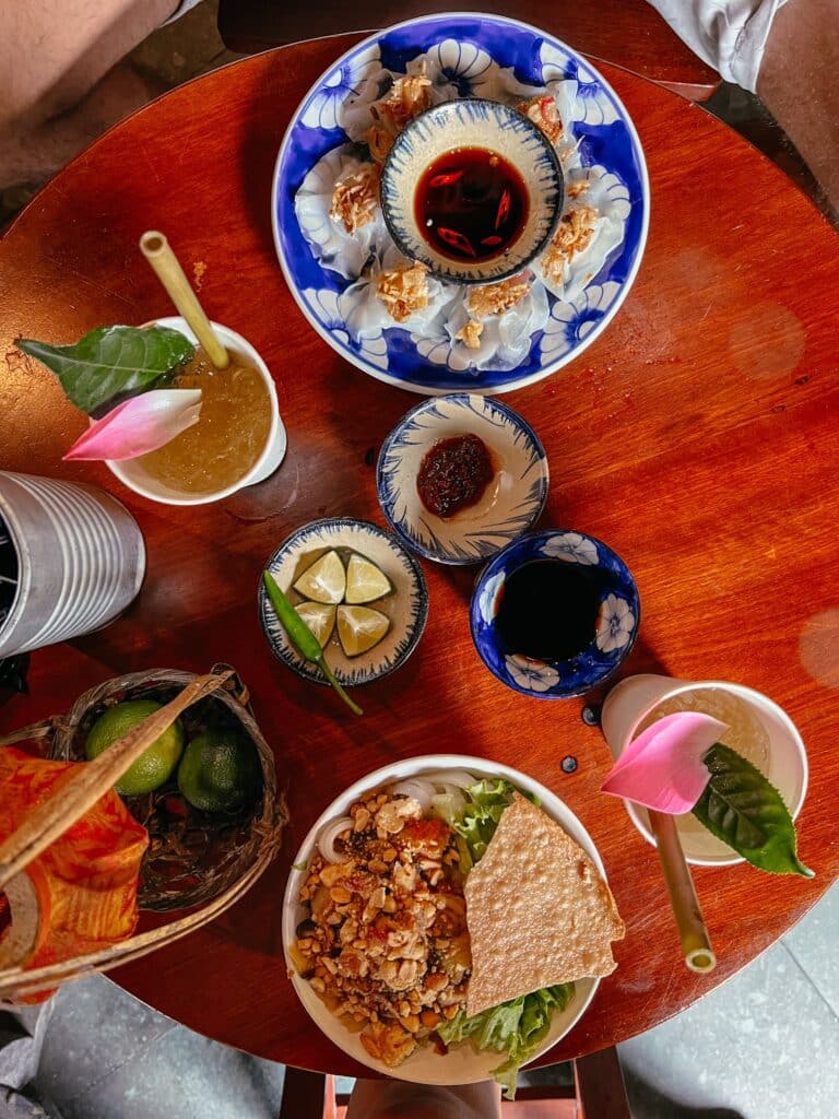 Mot Hoi An, Vietnam, Mi Quang Noodles