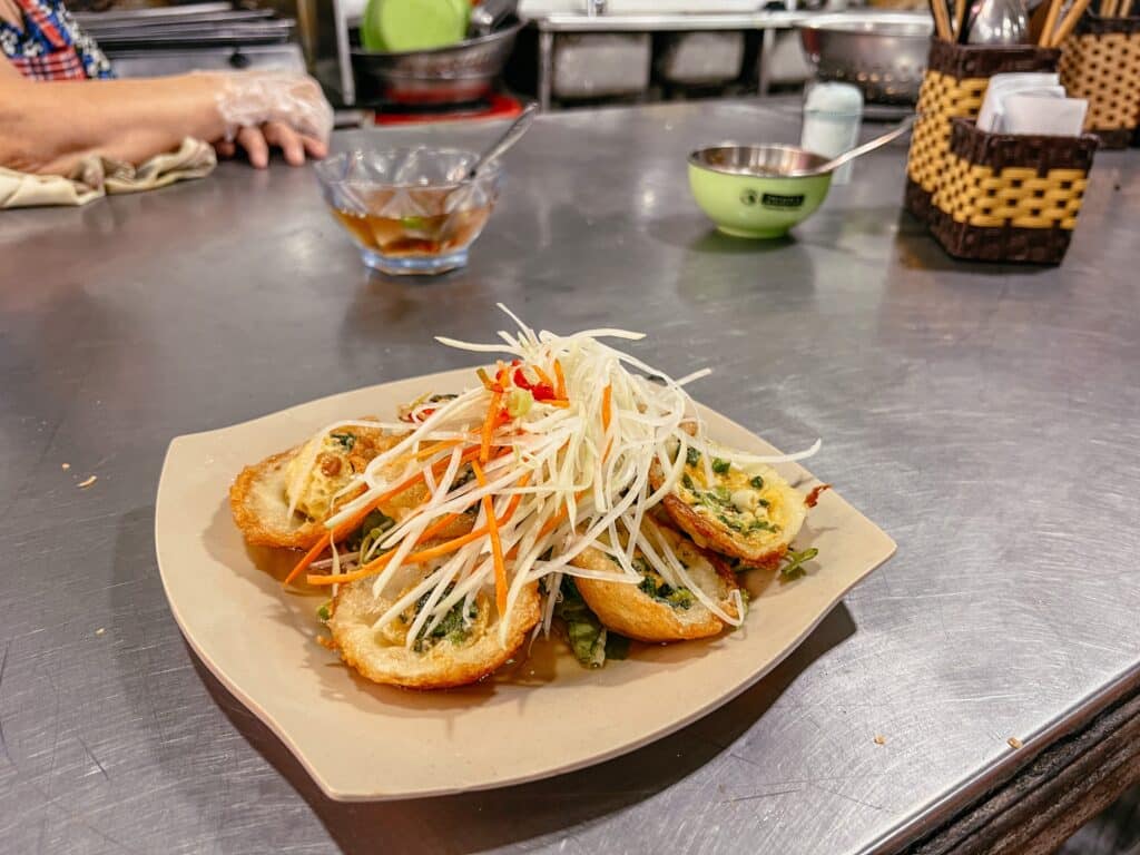 Vietnamesische Mini Pancakes, Da Nang Markt, Vietnam