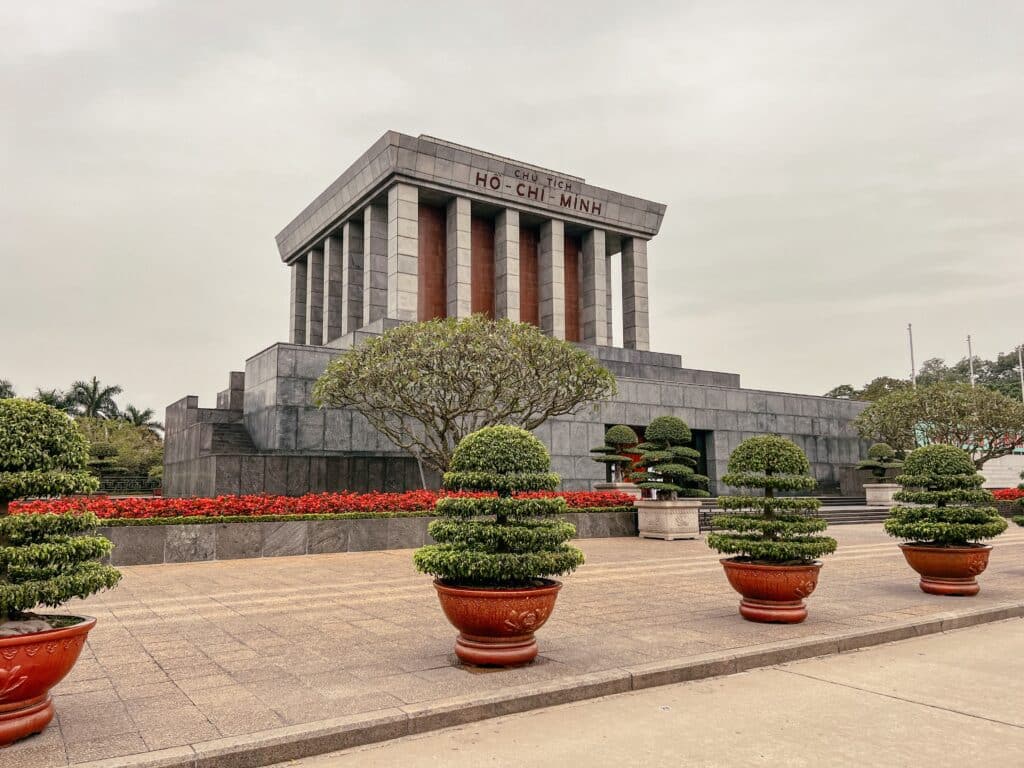 Ho Chi Minh Mausoleum, Hanoi Sehenswürdigkeiten, Vietnam