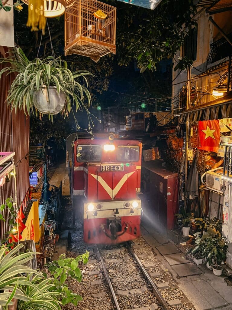 Hanoi Train Street Tipps, Hanoi Sehenswürdigkeiten, Vietnam