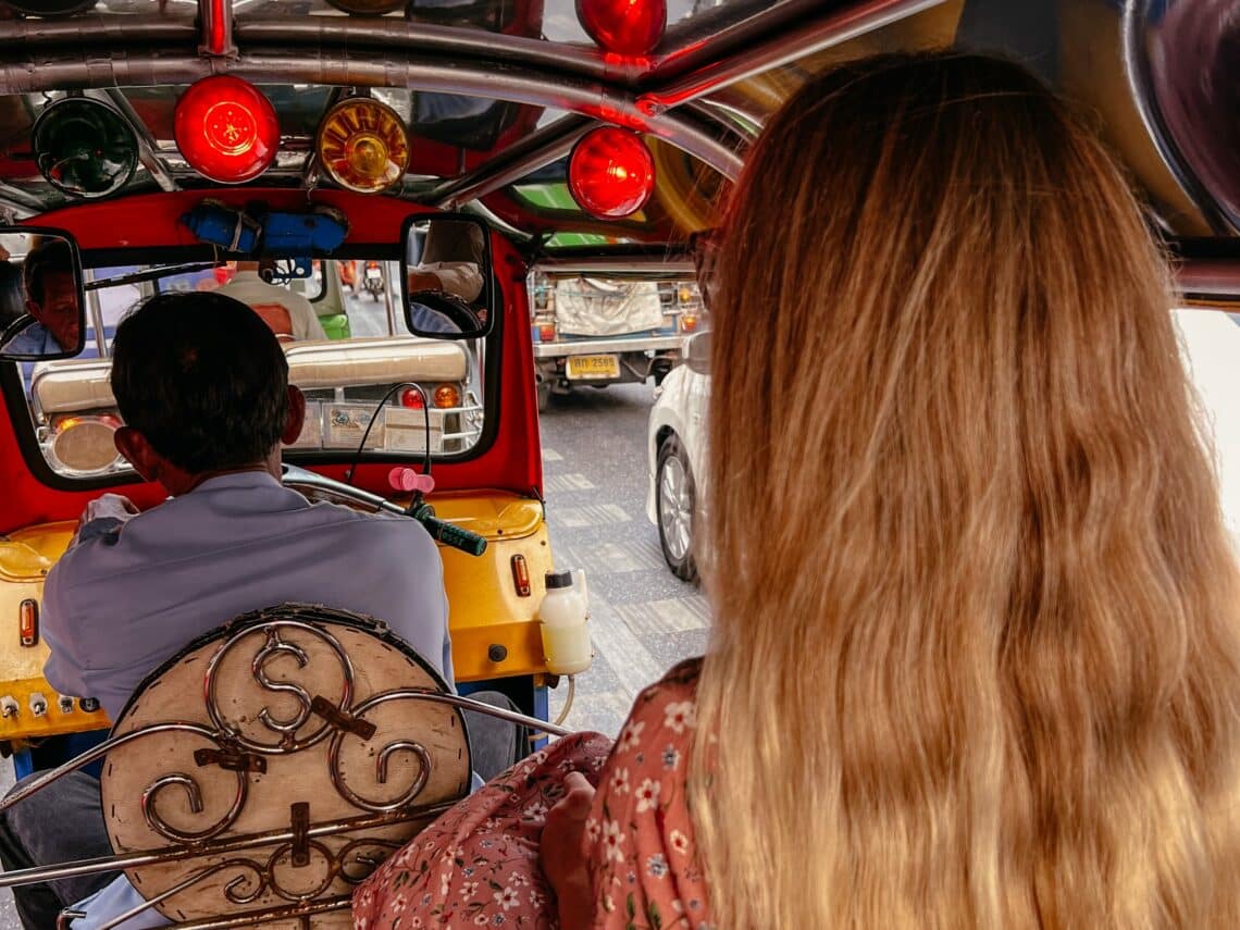Tuk Tuk Fahren Bangkok, Thailand