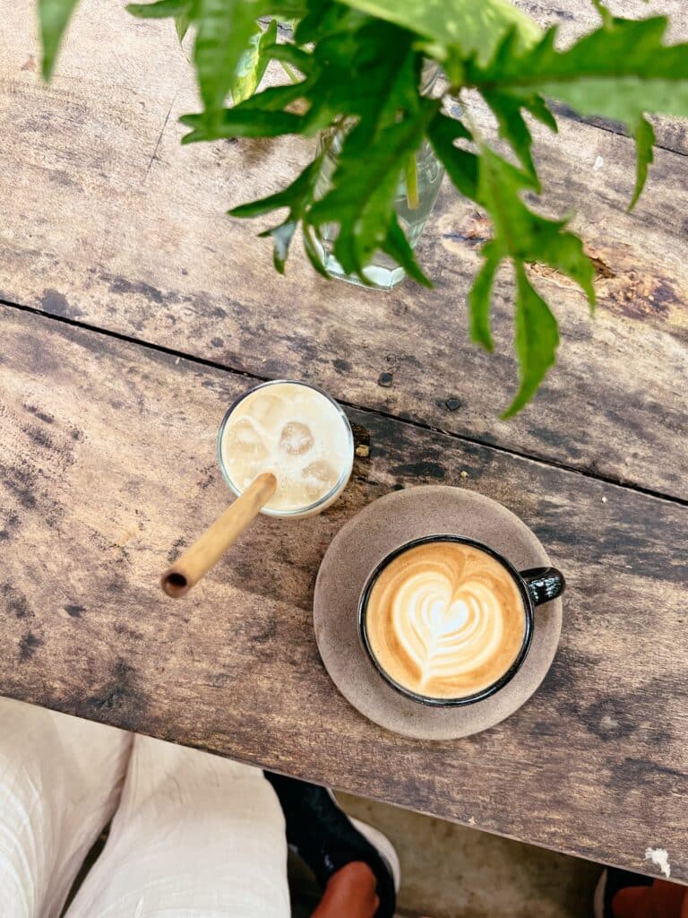 Pranaya Hiriketiya, Coffee Stop in Hiriketiya, Sri Lanka