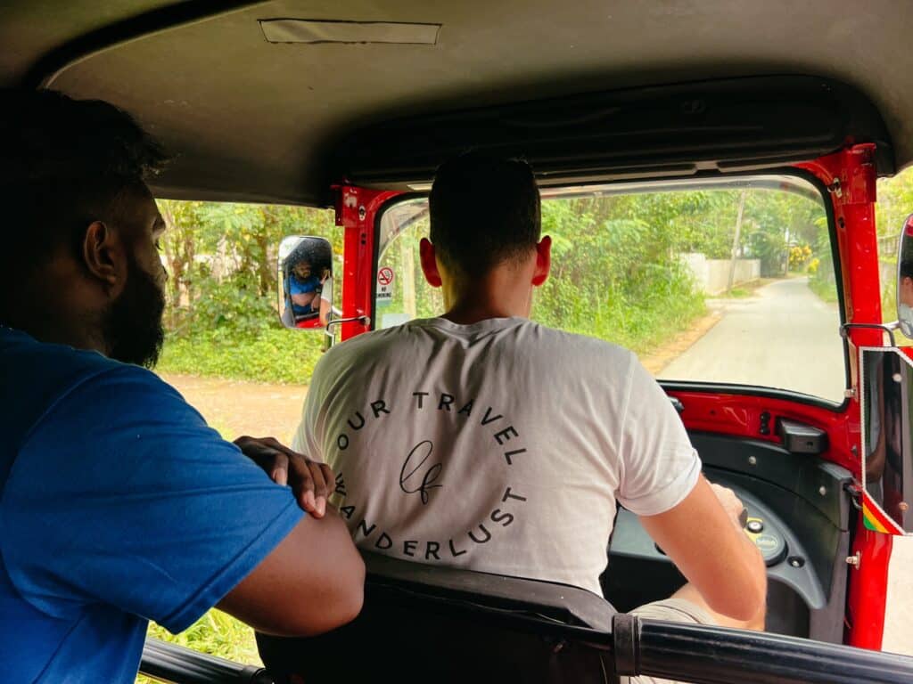 Fahrstunde Tuk Tuk Fahren in Sri Lanka