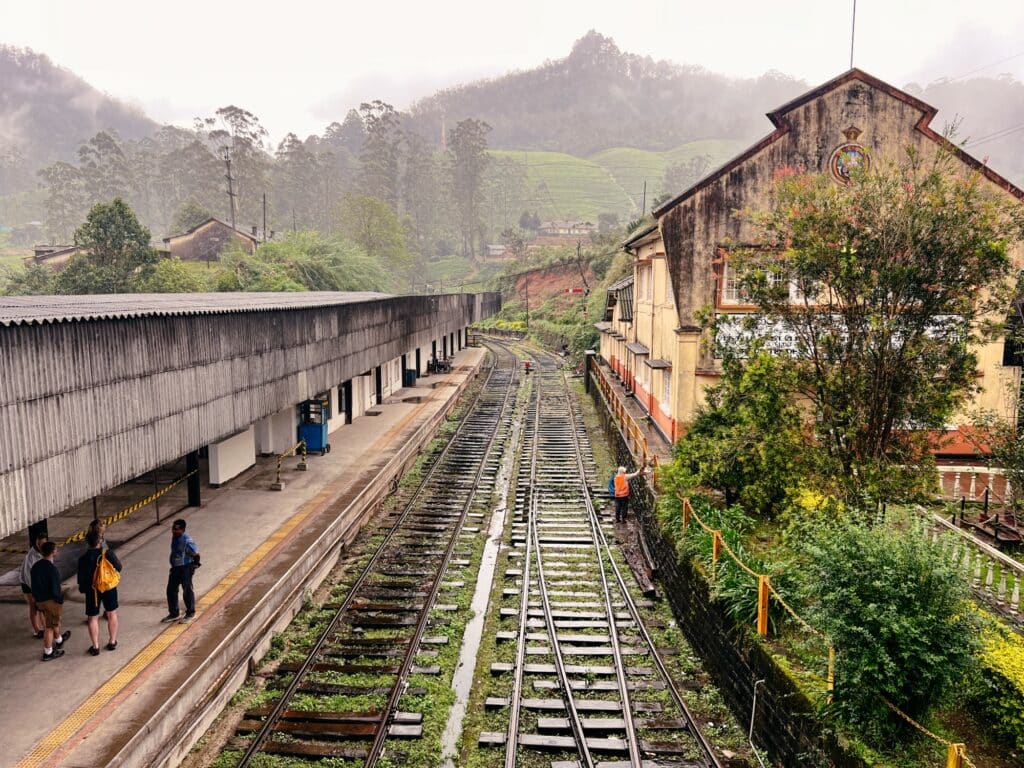 Bahnhof Nanu Oya, Zug Fahren Sri Lanka