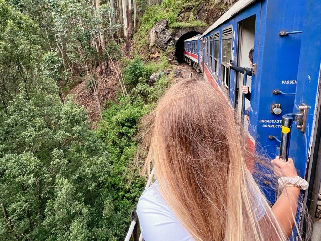 Zug Fahren in Sri Lanka