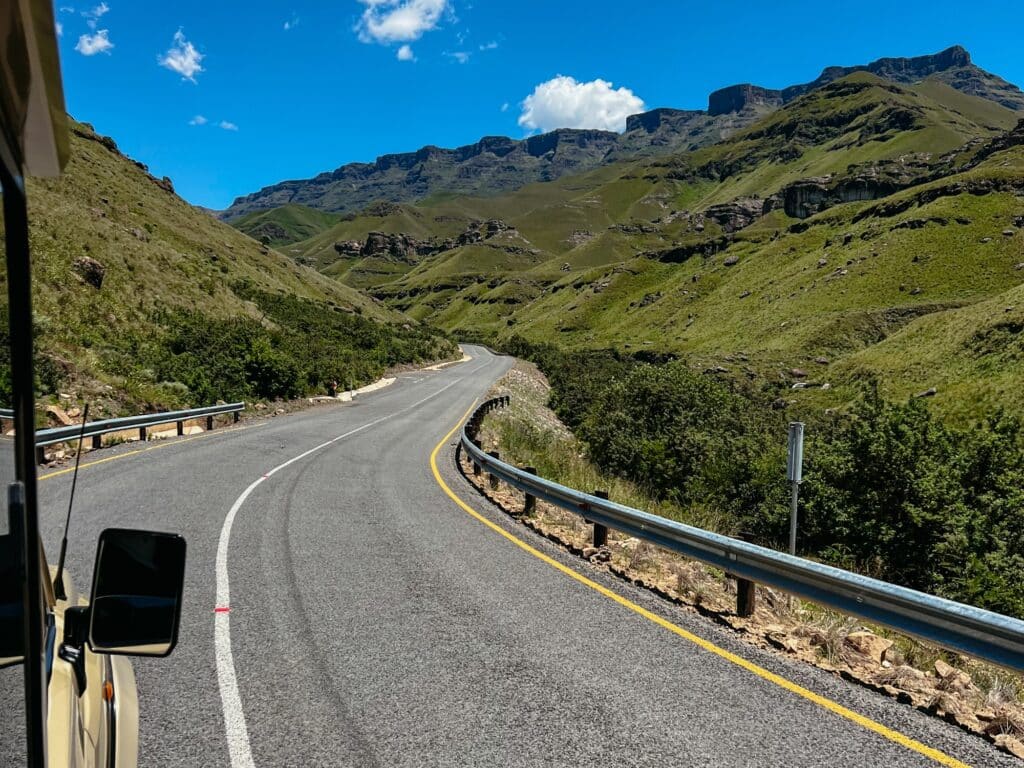 Sani Pass von Südafrika nach Lesotho, Underberg, Drakensberge, Südafrika