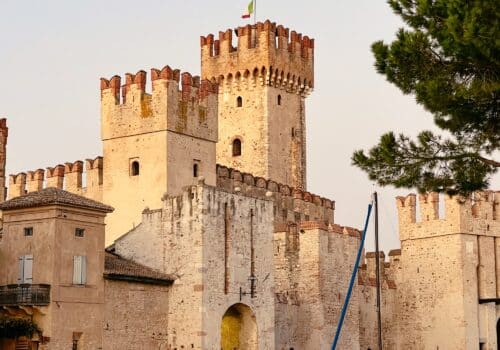Scalierburg, Sirmione Sehenswürdigkeiten, Gardasee, Italien