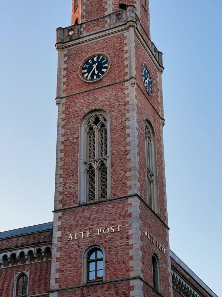Alte Post, Hamburg Sehenswürdigkeiten, Deutschland, Europa