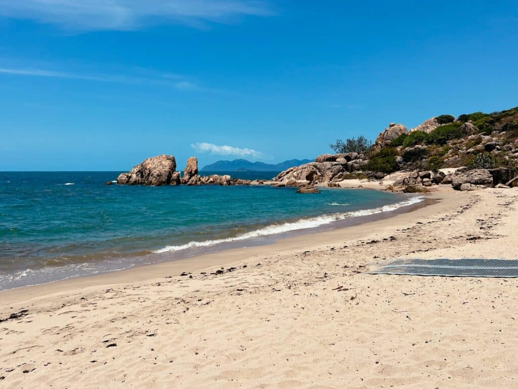 Horseshoe Bay, Bowen an der Ostküste in Australien