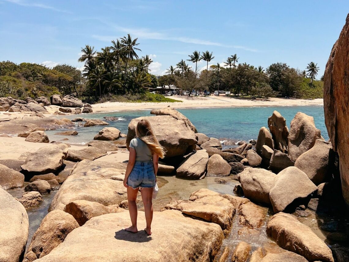 Horseshoe Bay, Bowen an der Ostküste in Australien