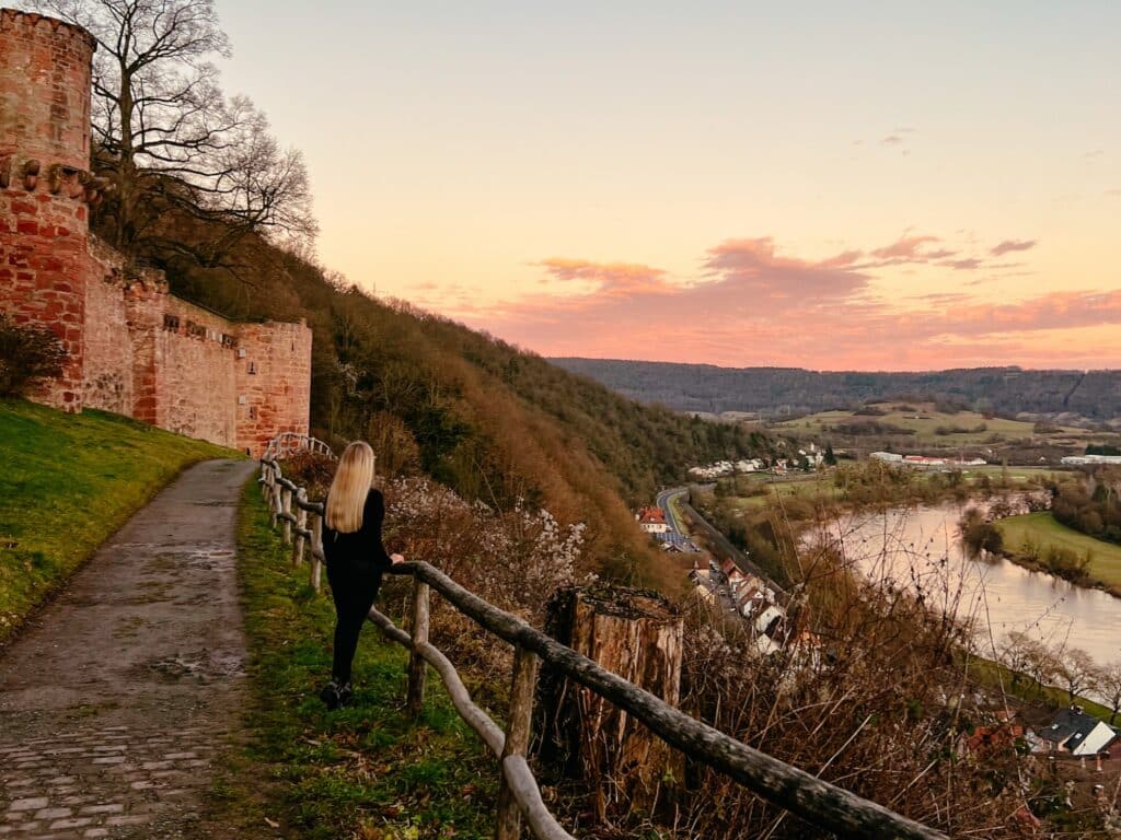 Henneburg zum Sonnenuntergang, Miltenberg Ausflugsziele