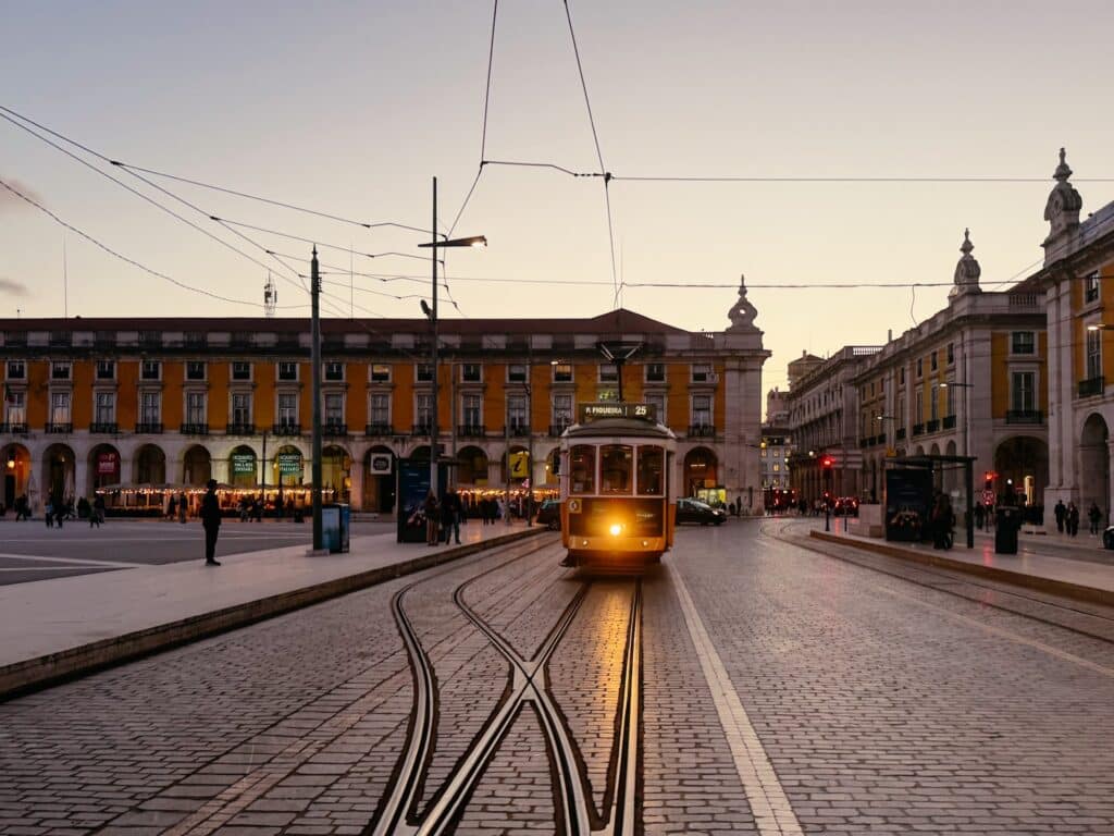 Mit der Straßenbahn durch Lissabon, Portugal