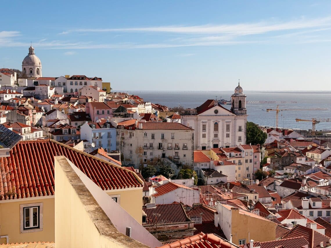 Miradouro de Santa Luzia, Aussichtspunkt in Lissabon, Portugal
