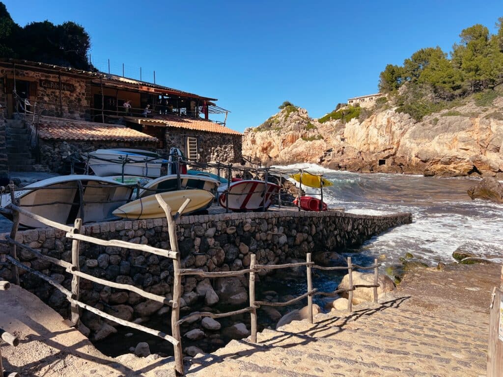 Port de Deià auf Mallorca