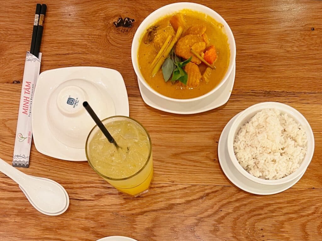 Vegan essen auf Phu Quoc im Restaurant Minh Tam, Vietnam