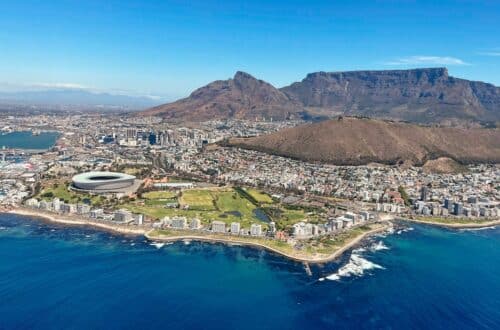Ein Helikopter Rundflug über Kapstadt bietet den besten Blick auf Kapstadt in Südafrika