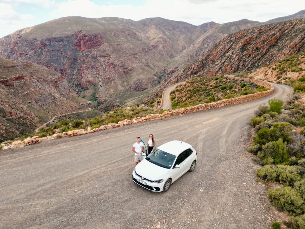 Unterwegs auf dem Swartberg-Pass mit dem Südafrika Mietwagen